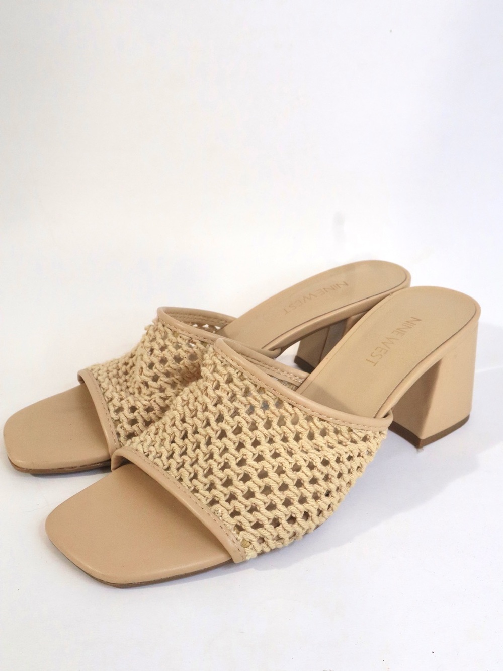 Nine West Minimalist Cane Crochet Knit Block Heel Mules Size 8